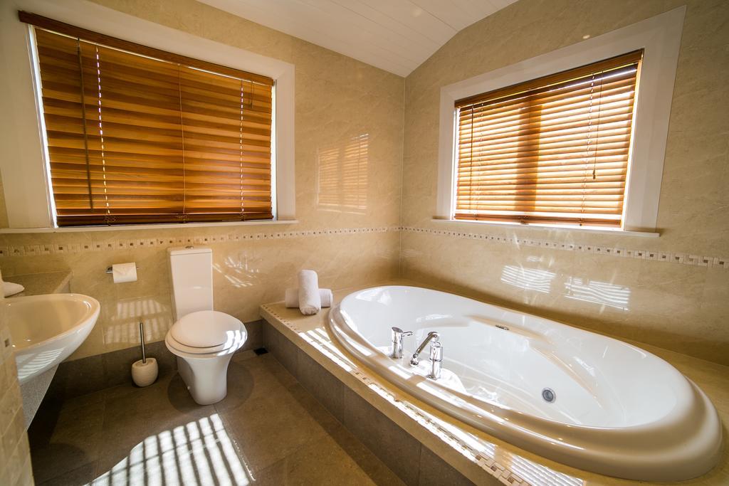 Shady Rest Bed & Breakfast ทาคาคา ห้อง รูปภาพ