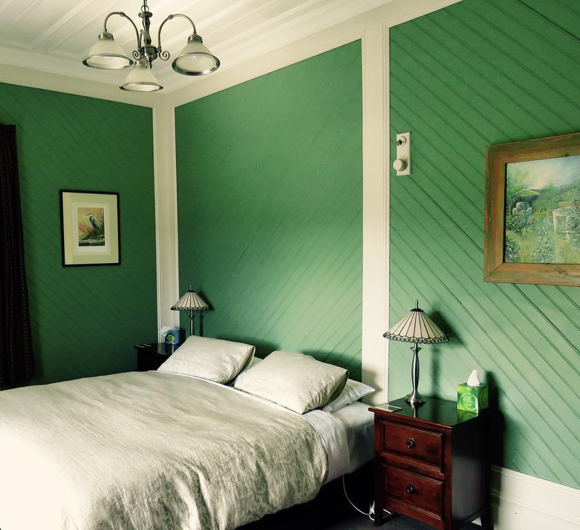 Shady Rest Bed & Breakfast ทาคาคา ห้อง รูปภาพ