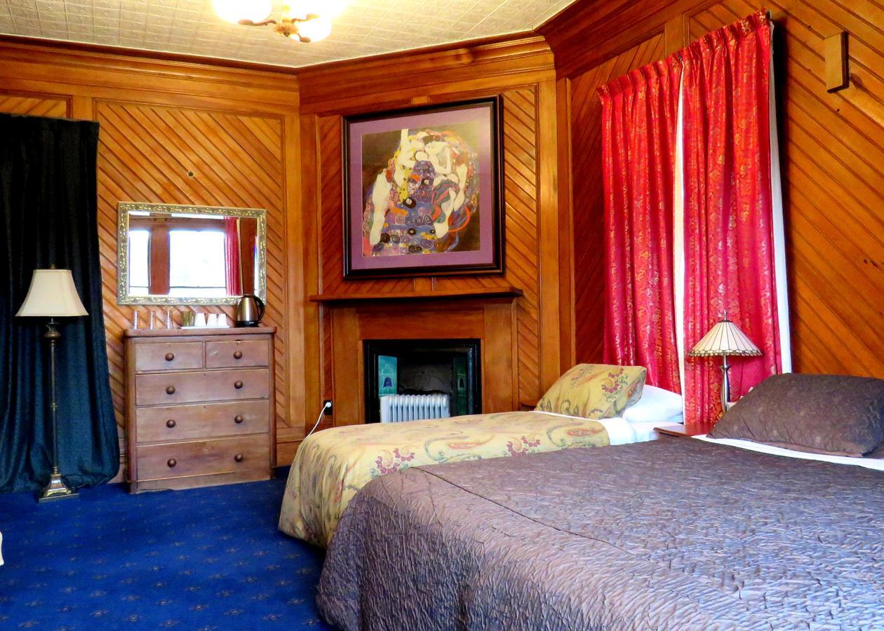 Shady Rest Bed & Breakfast ทาคาคา ห้อง รูปภาพ